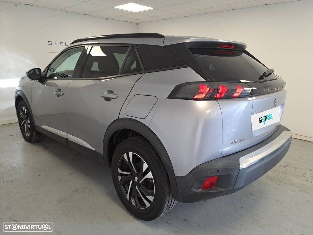 Peugeot 2008 1.2 PureTech Allure Pack - 5