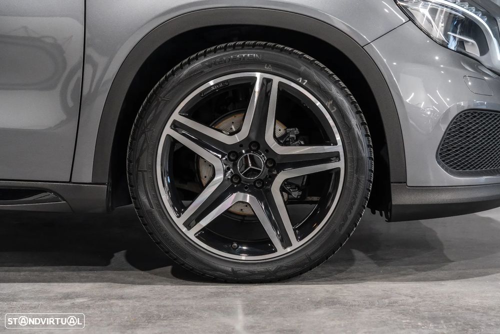 Mercedes-Benz GLA 180 AMG Line Aut. - 43