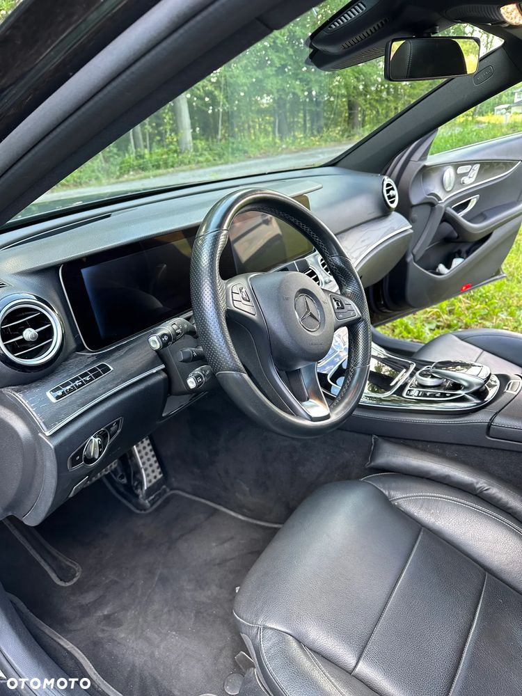 Mercedes-Benz Klasa E 220 d 4-Matic All-Terrain - 10