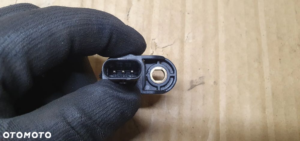Czujnik położenia wałka rozrządu BMW 1 E87 Lift 2.0D 7803093 - 2