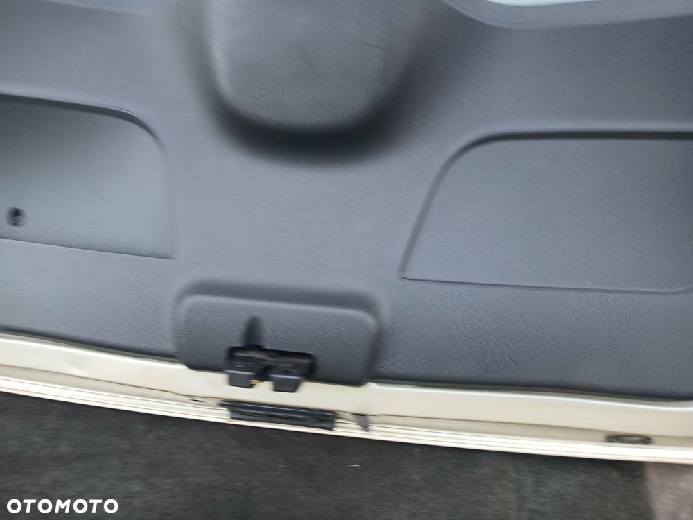 Renault Clio III Klapa bagażnika kod lakieru TED11 - 9