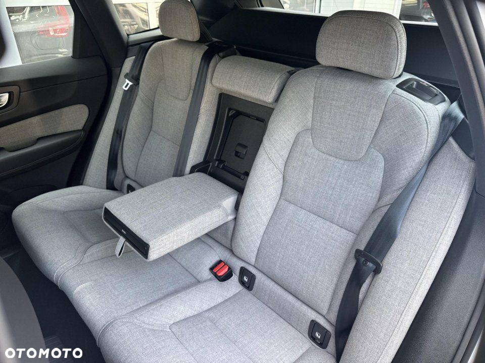Volvo XC 60 - 11