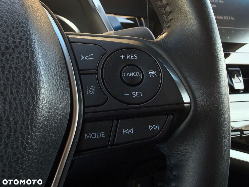 Toyota Camry 2.5 Hybrid Comfort CVT - 26