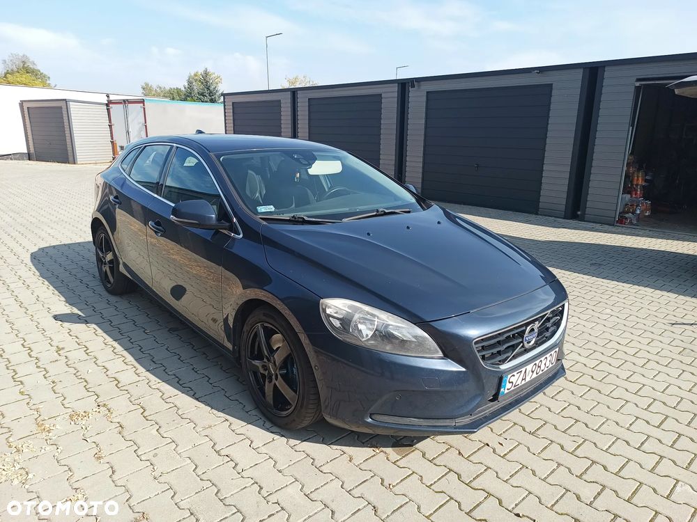 Volvo V40 - 1