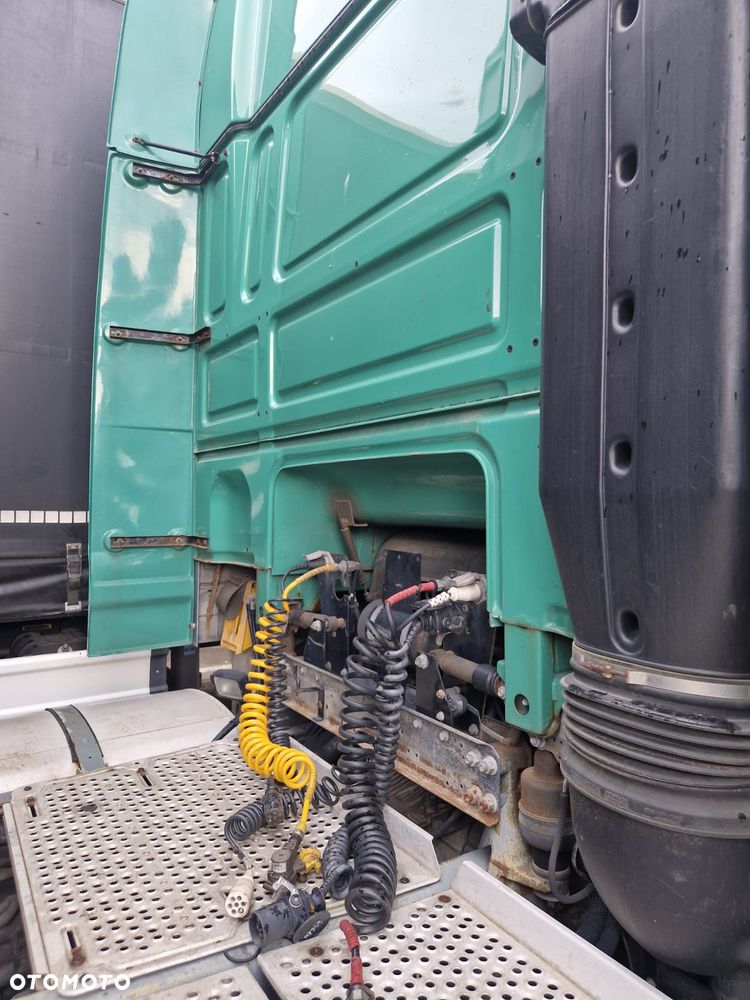 DAF XF - 9