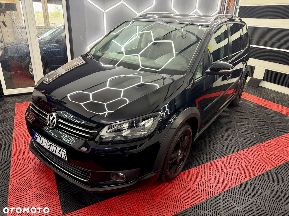 Volkswagen Touran 2.0 TDI DPF Cross - 2