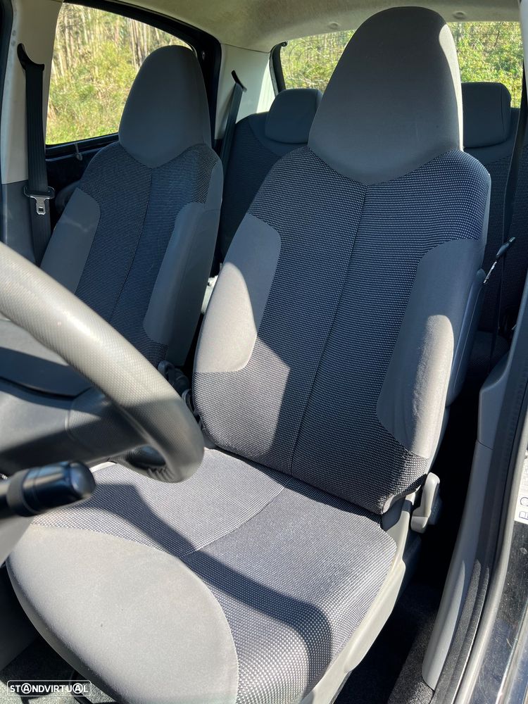 Peugeot 107 1.0 Urban - 13