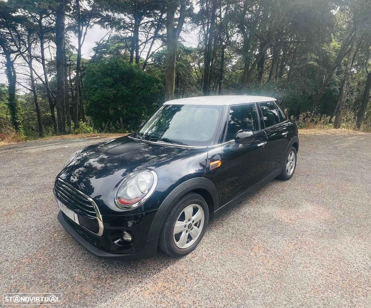 MINI 5 Portas Cooper D - 2