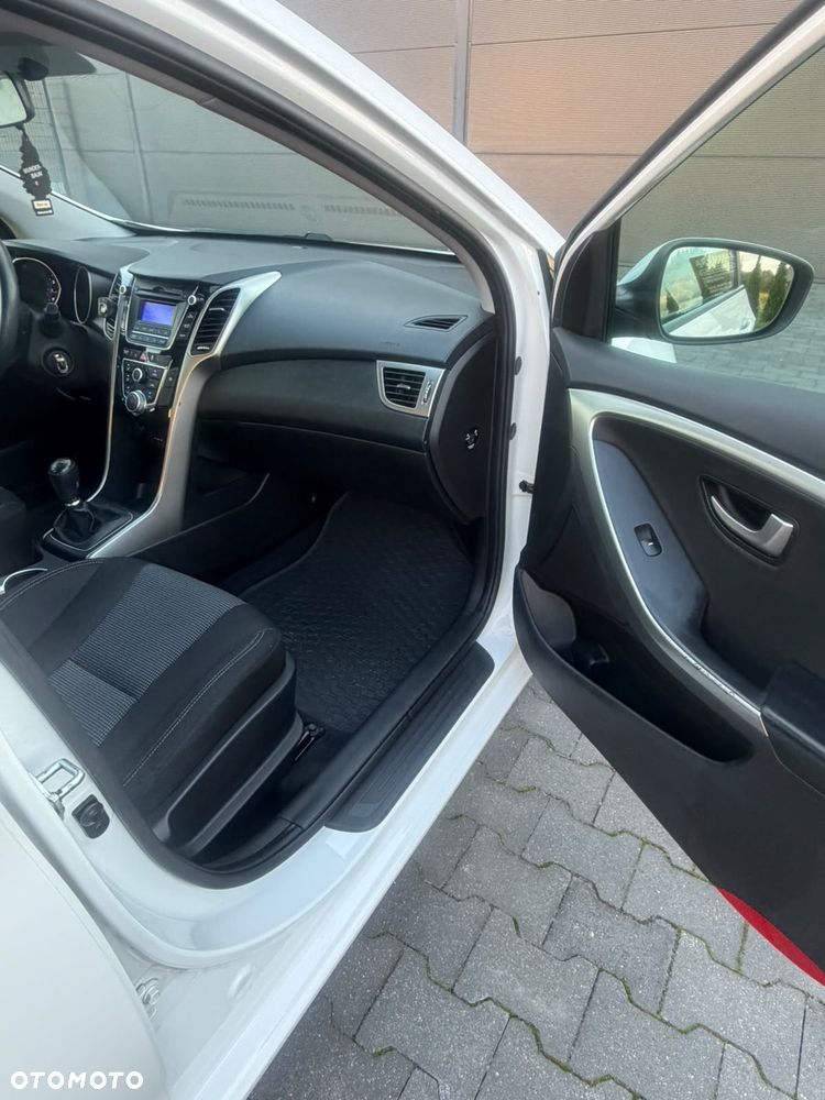 Hyundai i30 1.4 Classic - 11