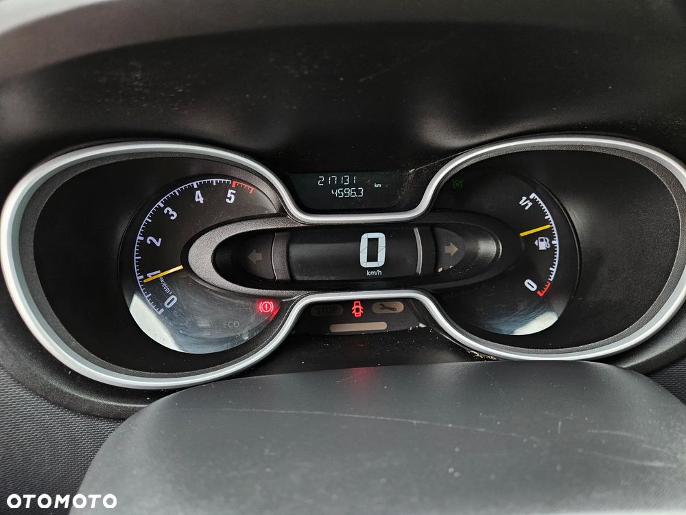 Opel VIVARO - 17
