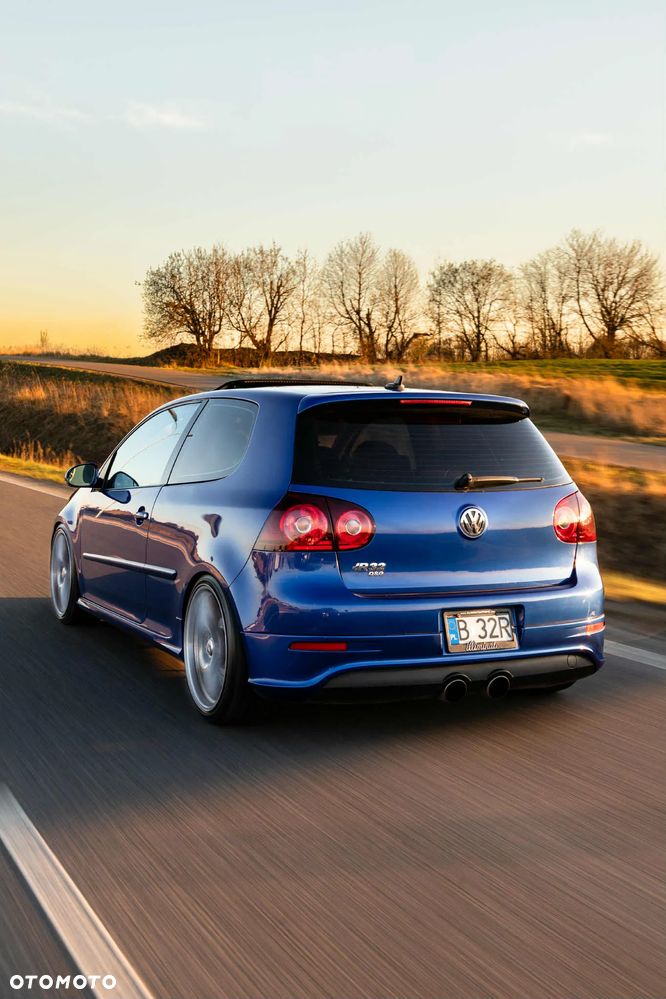 Volkswagen Golf V R32 DSG - 3