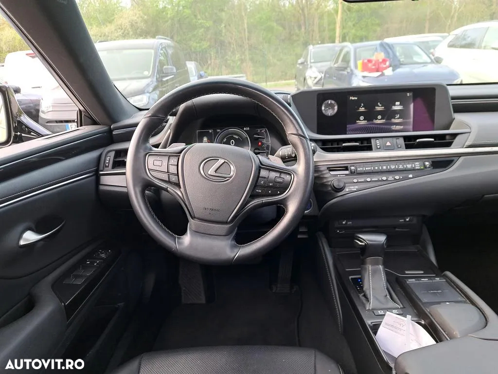 Lexus Seria ES 300h Executive Line - 2