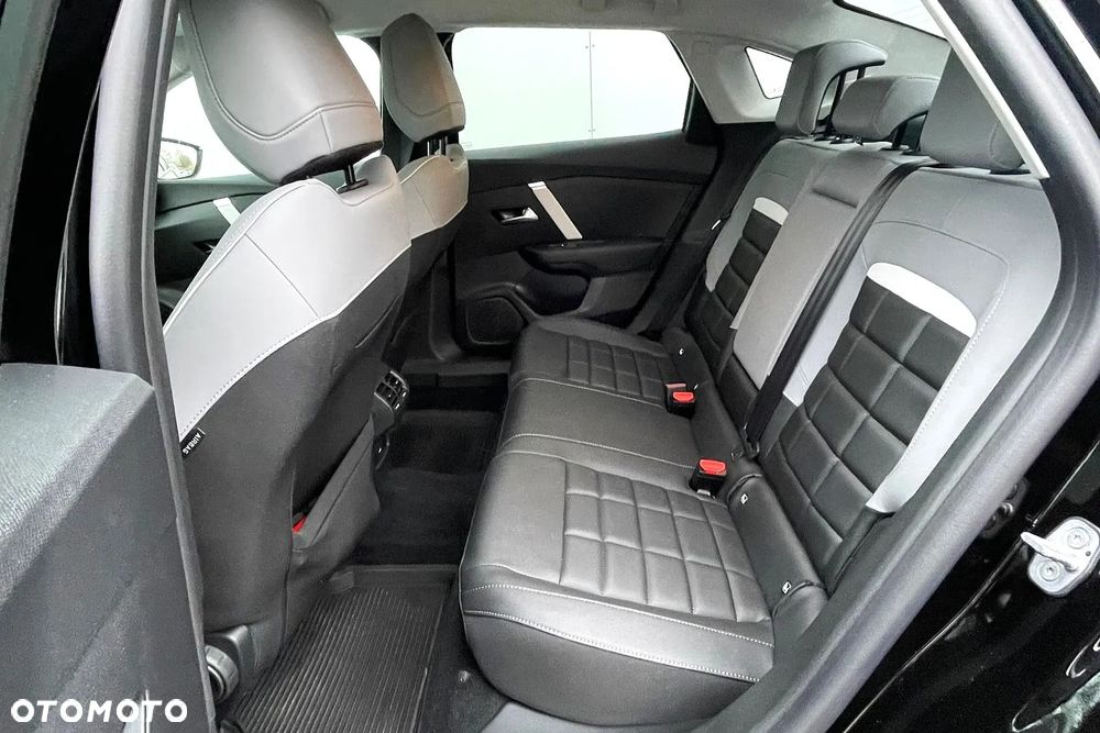 Citroën C4 1.2 mHEV Max eDCT6 - 9