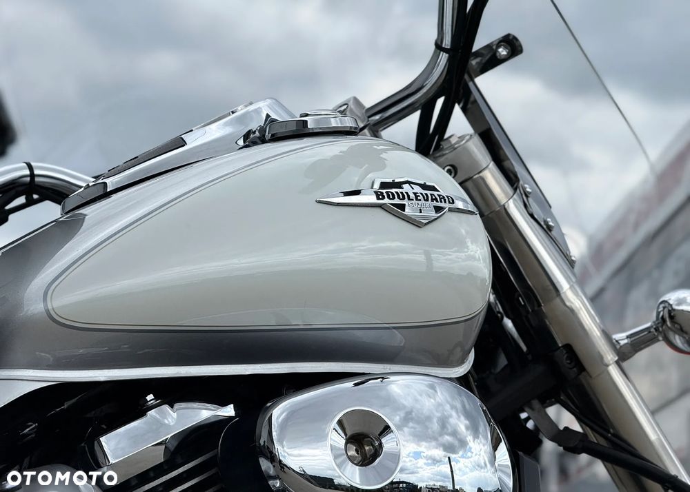 Suzuki VL 800 Volusia - Boulevard C50 - 37