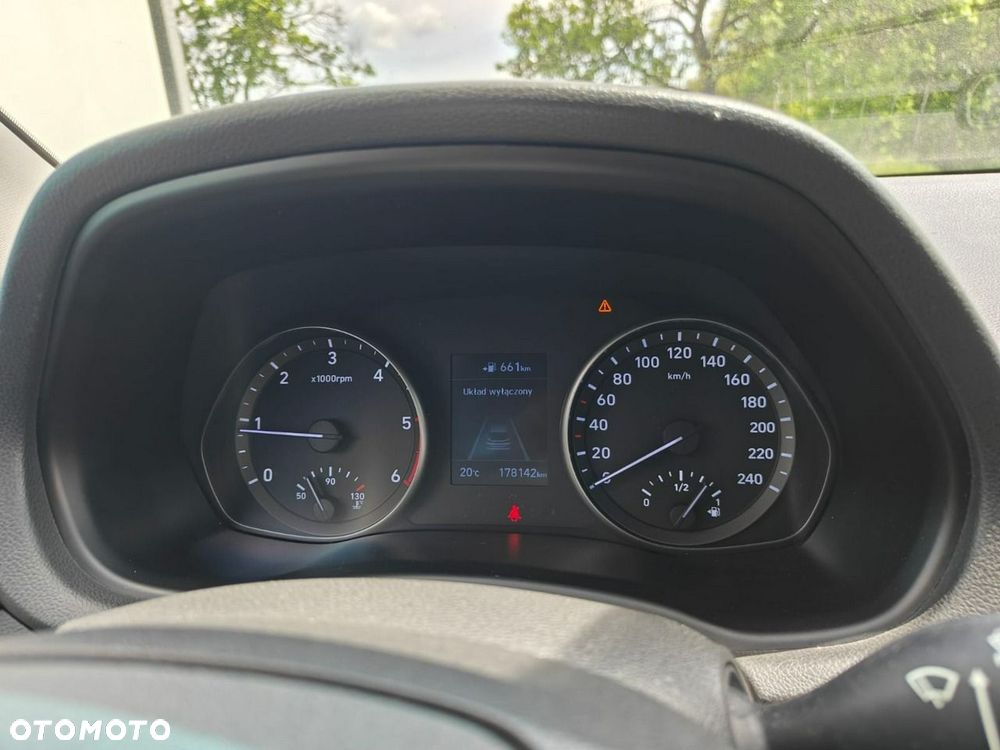 Hyundai i30 - 21