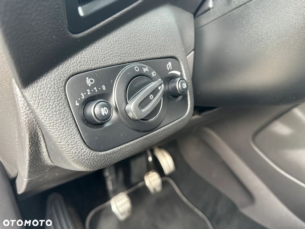 Ford Kuga 1.5 EcoBoost 2x4 ST-Line - 30