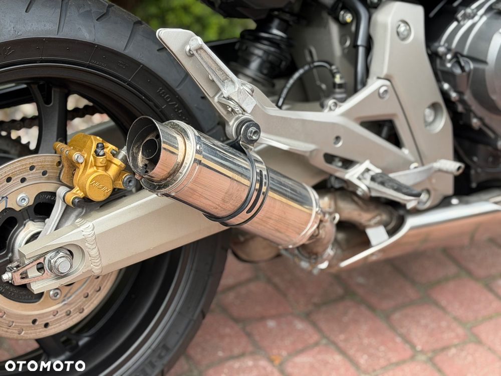 Honda CB - 24