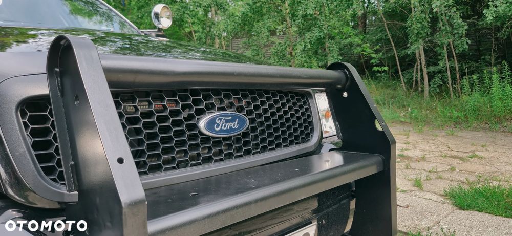 Ford Inny - 14