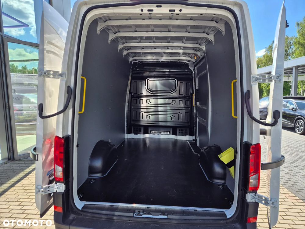 Volkswagen Crafter - 11
