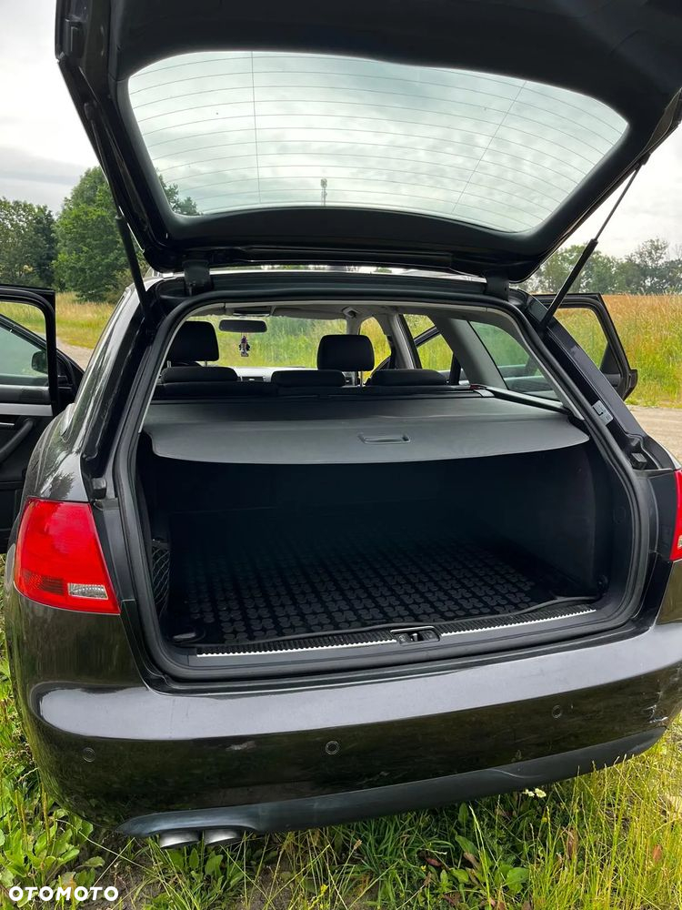 Audi A4 Avant - 15