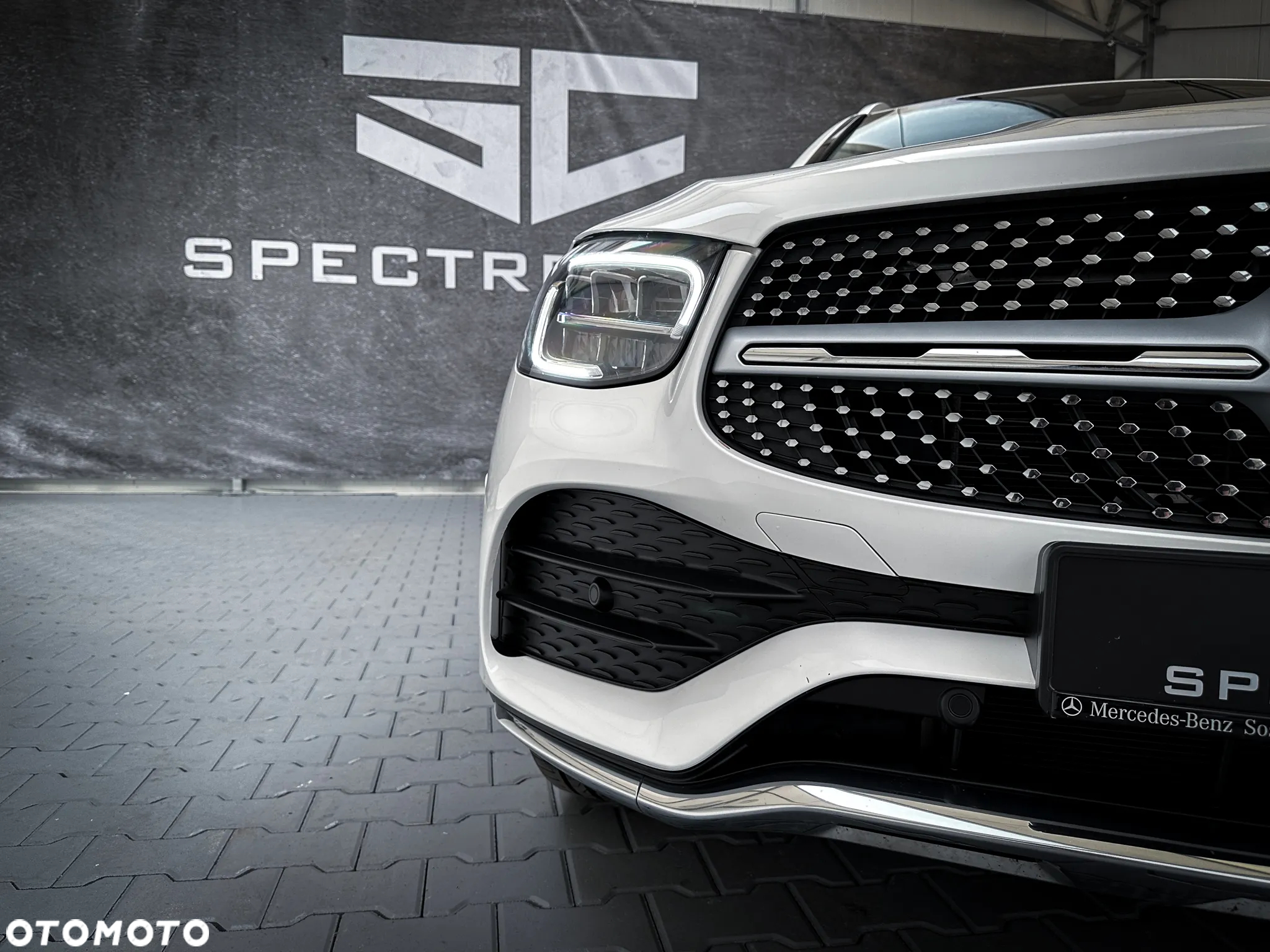 Mercedes-Benz GLC 200 d 4-Matic Business Edition - 8