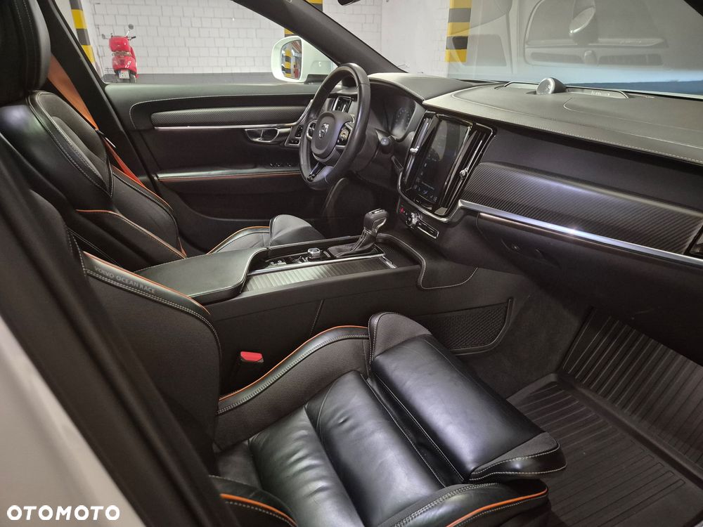 Volvo V90 Cross Country T6 AWD Ocean Race - 22