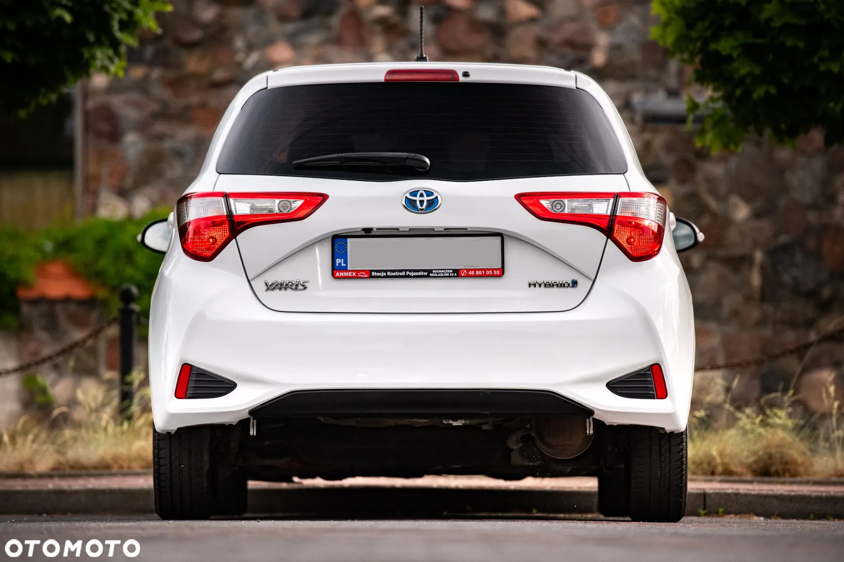 Toyota Yaris Hybrid 100 Premium EU6 - 10