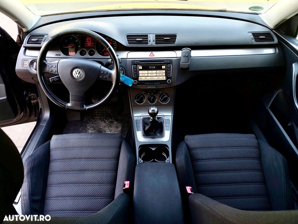 Volkswagen Passat - 7