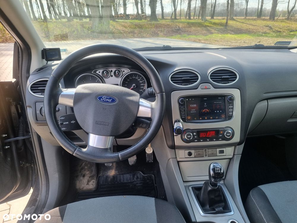 Ford Focus 1.8 TDCi Trend - 8