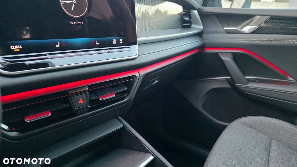 Volkswagen Tayron 1.5 eTSI mHEV Life DSG - 39