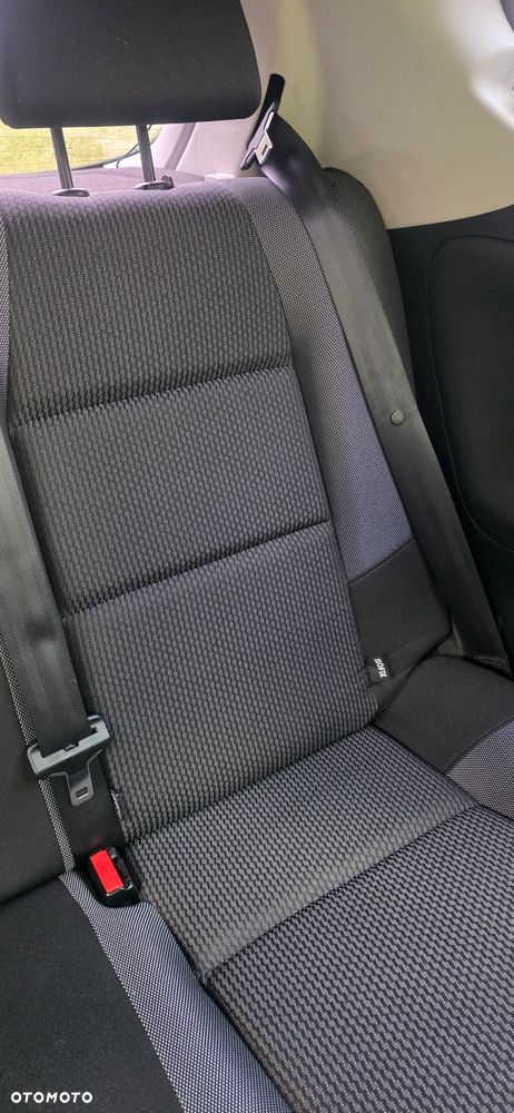 Peugeot 207 75 Urban Move - 27