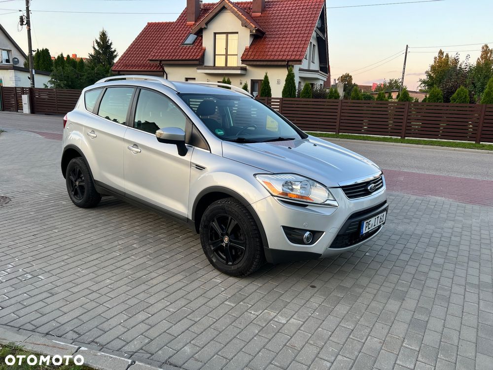 Ford Kuga 2.0 TDCi 2x4 Titanium - 5
