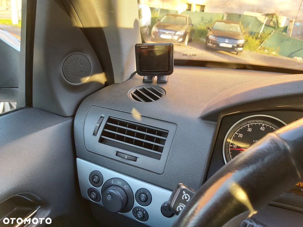 Opel Astra III 1.6 Enjoy - 6