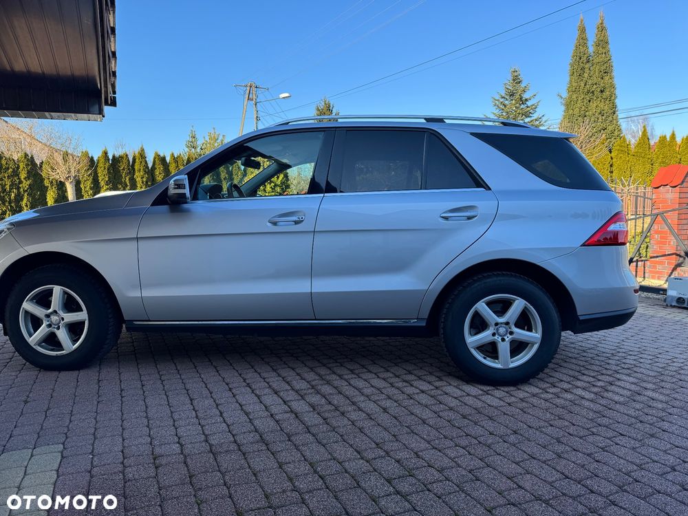 Mercedes-Benz ML 350 BlueTEC 4-Matic - 5