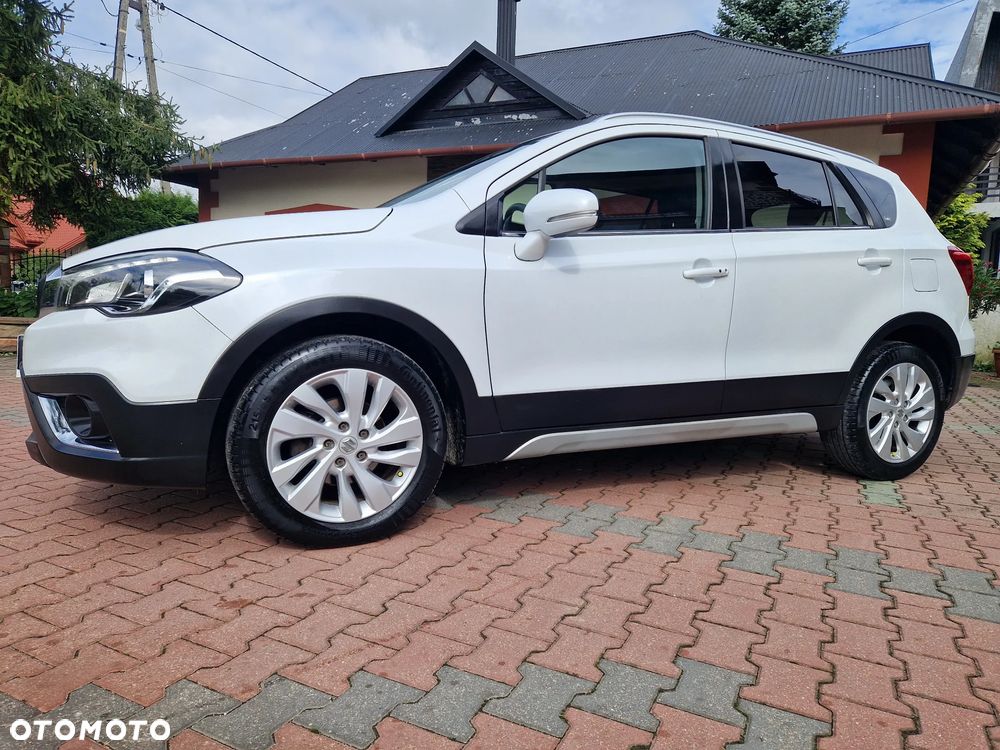Suzuki SX4 S-Cross 1.4 T Premium - 3