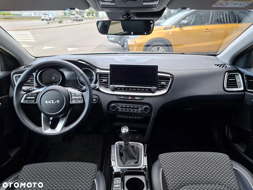 Kia Ceed 1.5 T-GDI Tribute - 20
