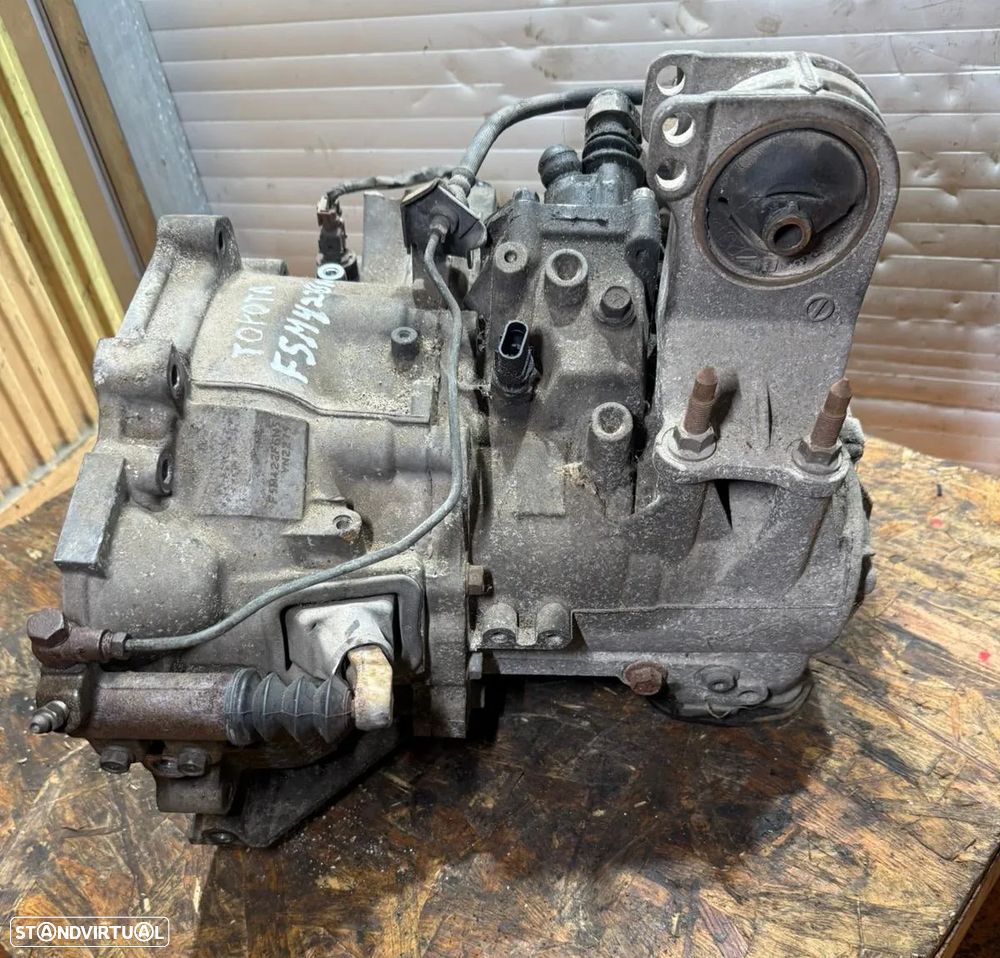 Caixa de Velocidades Mitsubishi Galant VI 2.0TD Ref: F5M422F6N5