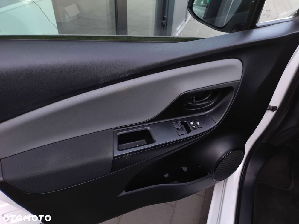 Toyota Yaris 1.0 Active - 10