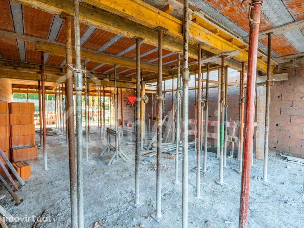 Moradia T4 com Piscina na Cidade da Maia - Grande imagem: 4/22