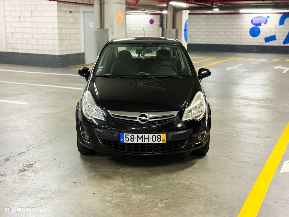 Opel Corsa 1.3 CDTi Cosmo - 4
