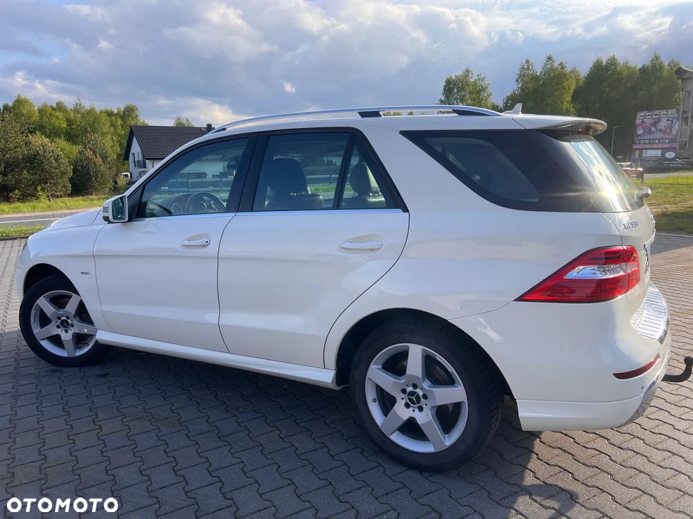 Mercedes-Benz ML 350 BlueTEC 4MATIC 7G-TRONIC - 9