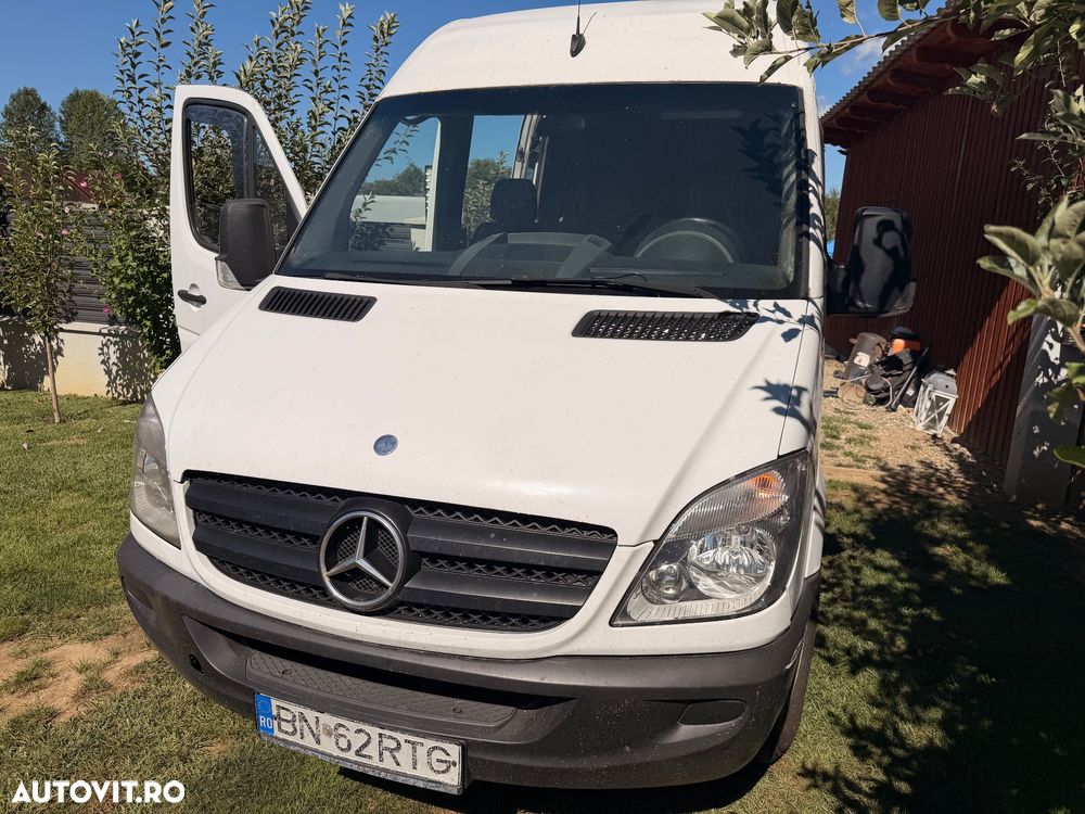 Mercedes-Benz Sprinter - 1