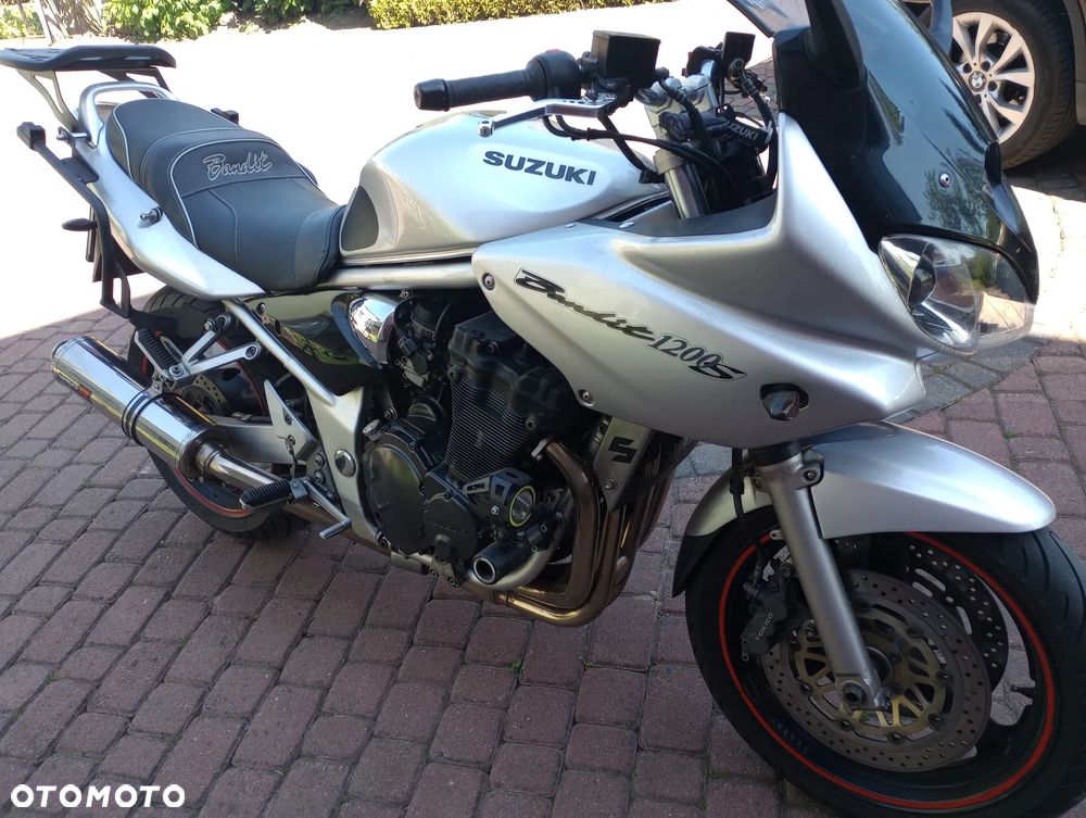 Suzuki Bandit - 3