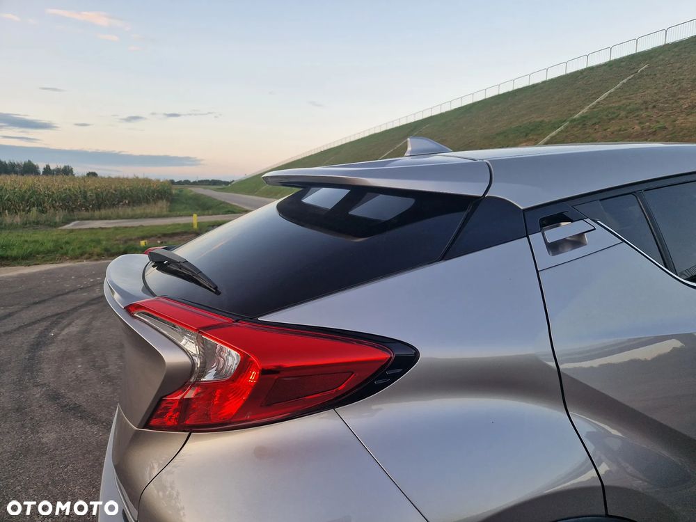 Toyota C-HR 1.2 T Prestige - 11