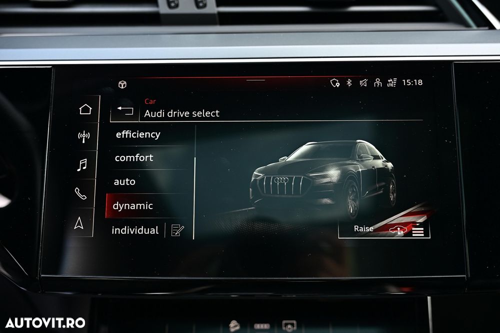Audi e-tron 55 quattro - 30