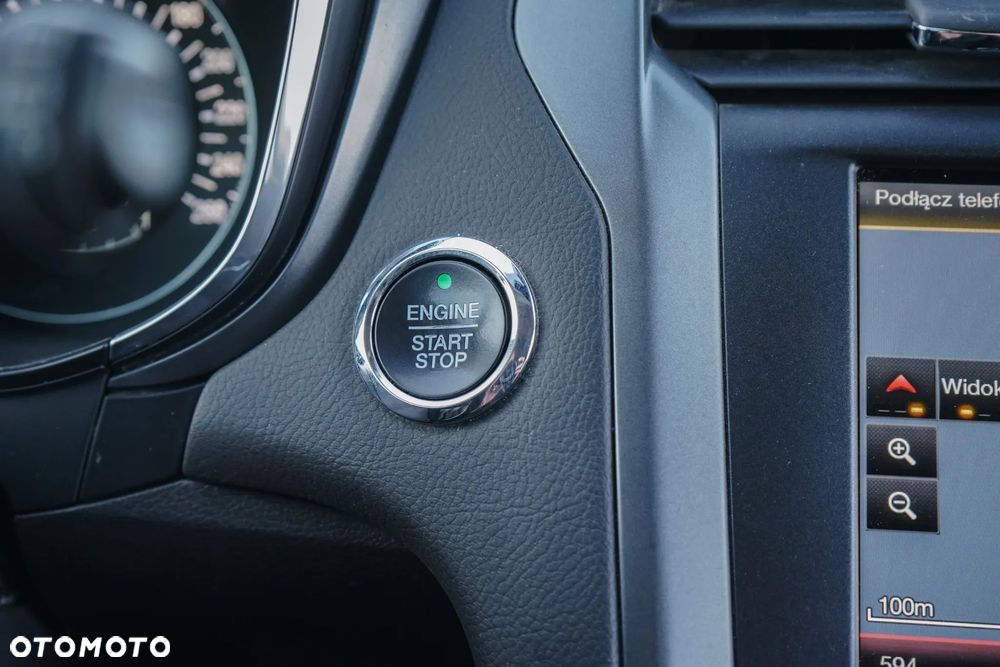 Ford Mondeo 2.0 EcoBlue Titanium - 25