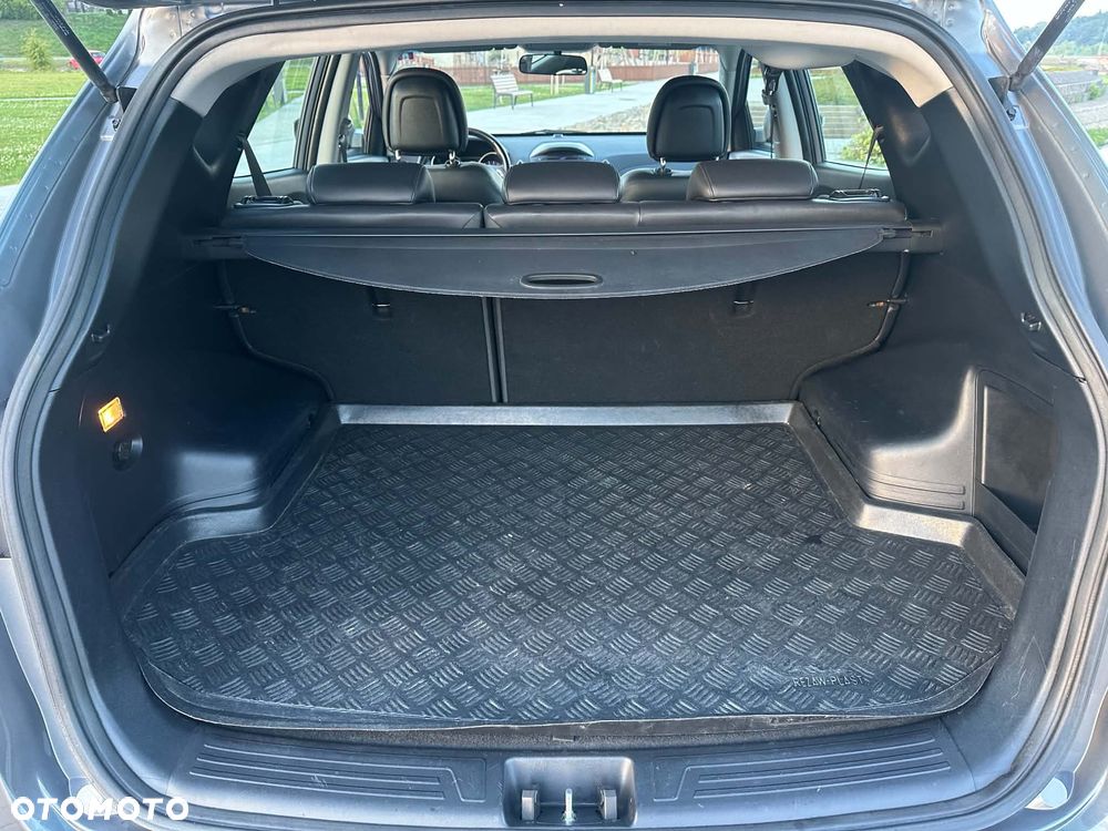 Hyundai ix35 2.0 CRDi 4WD Fifa World Cup Silver Edition - 13