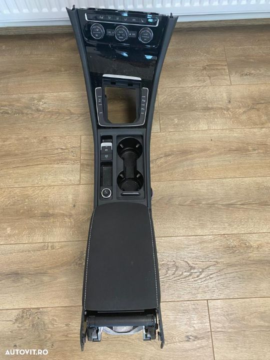 Consola -  VW GOLF VII - 2