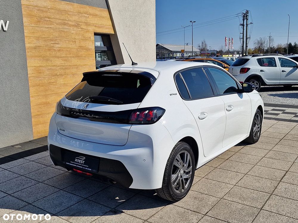 Peugeot 208 1.2 PureTech Style S&S - 5