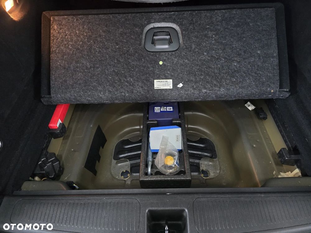 Opel Astra 1.6 BiTurbo D (CDTI) Start/Stop Innovation - 8